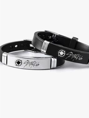 Stainless Steel Plate Black Leather Bracelet